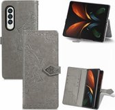 Voor Samsung Galaxy Z Fold3 Mandala Bloem Reliëf Horizontale Flip Lederen Case met Houder & Drie Kaartsleuven & Portemonnee & Lanyard (Grijs)