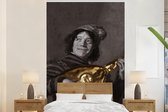 Behang - Fotobehang De luitspeler - Frans Hals - Goud - Oude Meesters - Breedte 155 cm x hoogte 240 cm