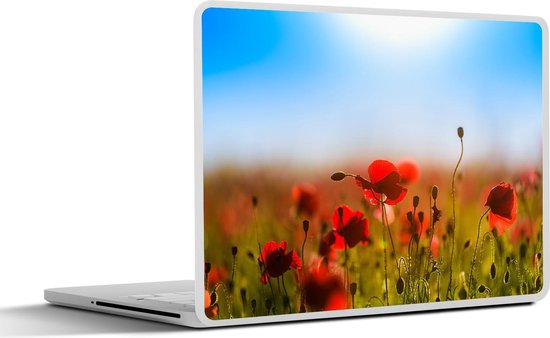 Laptop sticker - 17.3 inch - Klaprozen onder een helderblauwe hemel ...