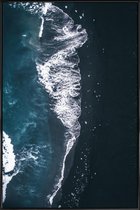 JUNIQE - Poster met kunststof lijst Diamant strand - blauwe foto