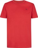 Rood t-shirt met korte mouwen en een ronde hals met een klein logo op de borst.