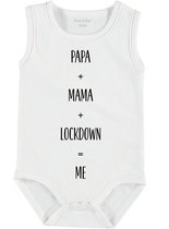 Baby Rompertje met tekst 'Papa + mama+ lockdown = Me' | mouwloos l | wit zwart | maat 50/56 | cadeau | Kraamcadeau | Kraamkado