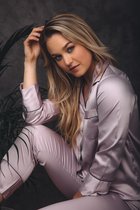 Pyjama set van super zacht satijn dames - Meest verkocht! Kleur mauve roze - maat M/L hemd en broek