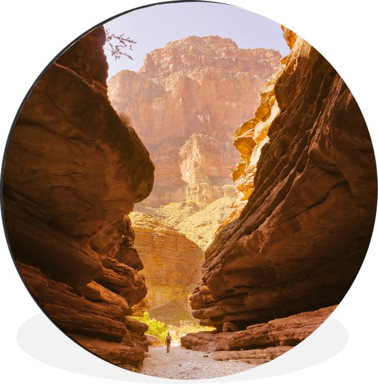 WallCircle - Wandcirkel - Muurcirkel - Man loop door de grand Canyon - Aluminium - Dibond - ⌀ 120 cm - Binnen en Buiten XXL