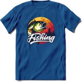 Fishing - Vissen T-Shirt | Grappig Verjaardag Vis Hobby Cadeau Shirt | Dames - Heren - Unisex | Tshirt Hengelsport Kleding Kado - Donker Blauw - S