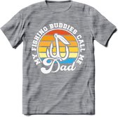 Fishing Dad - Vissen T-Shirt | Grappig Verjaardag Vis Hobby Cadeau Shirt | Dames - Heren - Unisex | Tshirt Hengelsport Kleding Kado - Donker Grijs - Gemaleerd - L