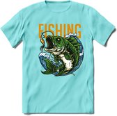 Fishing - Vissen T-Shirt | Grappig Verjaardag Vis Hobby Cadeau Shirt | Dames - Heren - Unisex | Tshirt Hengelsport Kleding Kado - Licht Blauw - XL