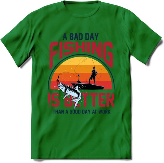 A Bad Day Fishing - Vissen T-Shirt | Grappig Verjaardag Vis Hobby Cadeau Shirt | Dames - Heren - Unisex | Tshirt Hengelsport Kleding Kado - Donker Groen - L