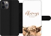Bookcase Geschikt voor iPhone 11 Pro Max telefoonhoesje - Schotse hooglander - Quotes - Wit - Met vakjes - Wallet case met magneetsluiting