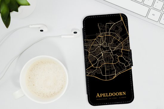 Étui de téléphone Bookcase iPhone 13 Pro Max - Apeldoorn - Carte - Or - Avec compartiments - Étui portefeuille avec fermeture magnétique