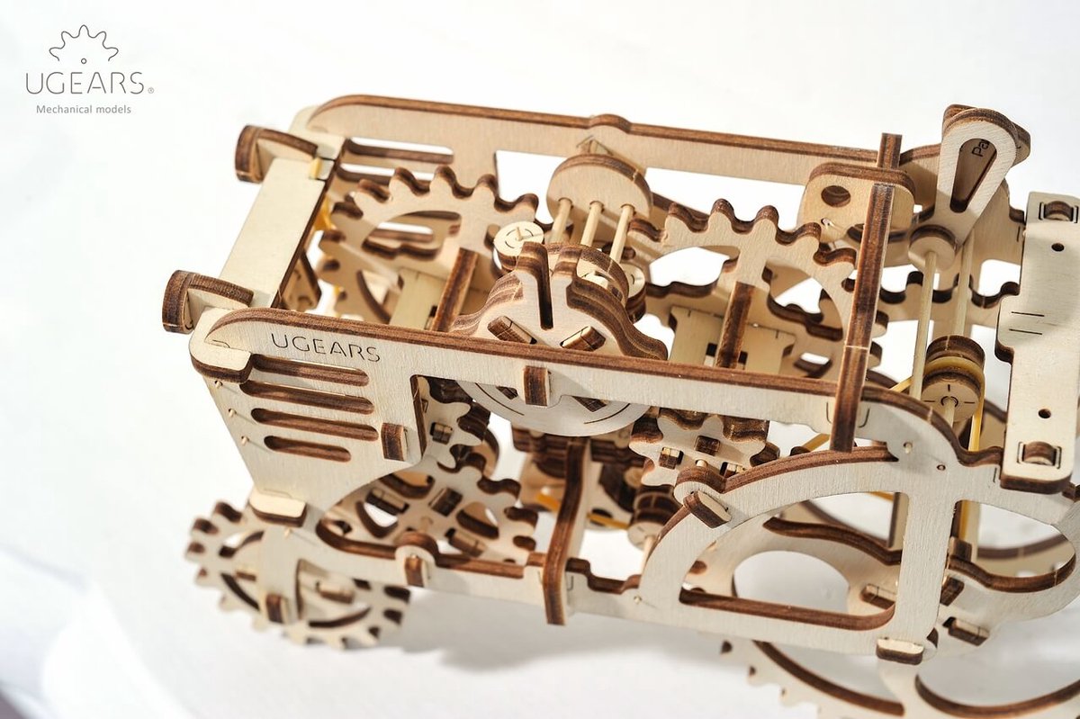 Ugears Modelbouw Hout Tractor — afbeelding 10