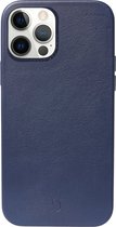 DECODED Back Cover geschikt voor iPhone 12 / 12 Pro (6.1 inch) - Silicone, MagSafe technologie - Matte Navy