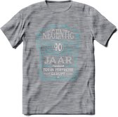 90 Jaar Legendarisch Gerijpt T-Shirt | Lichtblauw - Grijs | Grappig Verjaardag en Feest Cadeau Shirt | Dames - Heren - Unisex | Tshirt Kleding Kado | - Donker Grijs - Gemaleerd - S