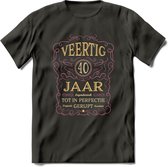 40 Jaar Legendarisch Gerijpt T-Shirt | Oud Roze - Ivoor | Grappig Verjaardag en Feest Cadeau Shirt | Dames - Heren - Unisex | Tshirt Kleding Kado | - Donker Grijs - XXL