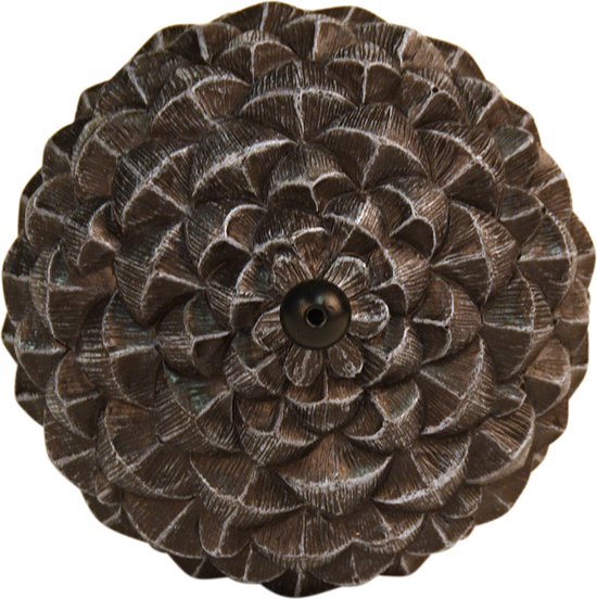 Bruine, gedetailleerde decoratieve eikel met een opening aan de onderkant.
