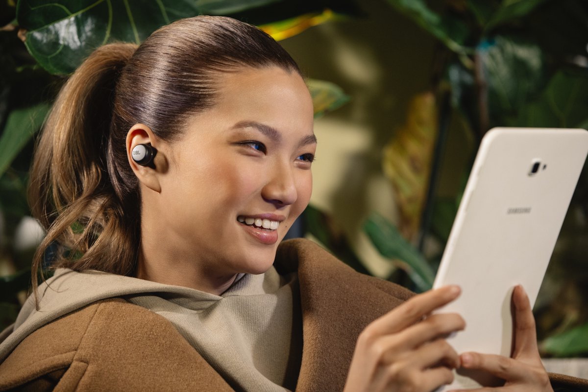 JBL TOUR PRO+ Headset True Wireless Stereo (TWS) In-ear Muziek Bluetooth  Zwart | bol.com