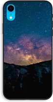 Case Company® - iPhone XR hoesje - Travel to space - 100% Biologisch Afbreekbaar - Duurzaam - Biodegradable Soft Case - Milieuvriendelijke Print op Achterkant - Zwarte Zijkanten - Bescherming
