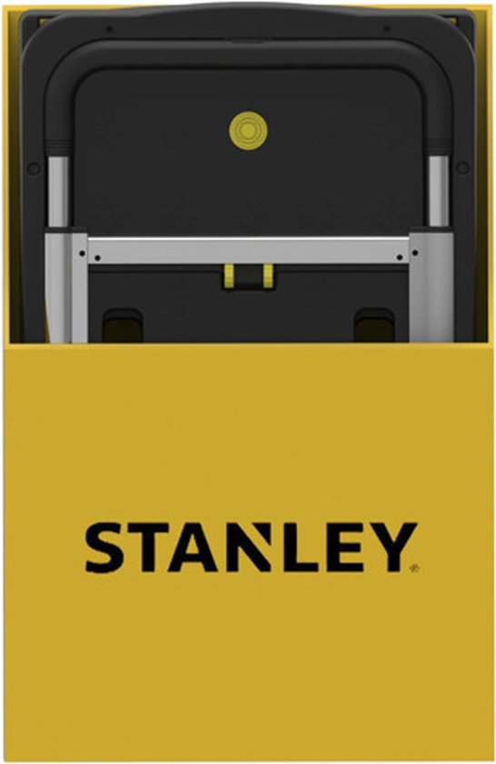 Ingeklapte Stanley steekwagen op een gele achtergrond.