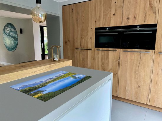 Chefcare Inductie Beschermer Meer bij de Bergen in het Bos - 91,2x52 cm - Afdekplaat Inductie - Kookplaat Beschermer - Inductie Mat