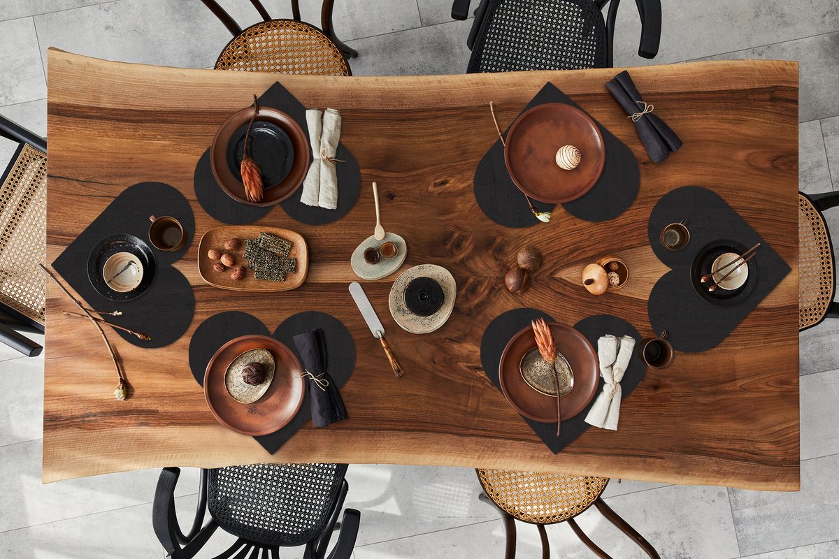 Onderleggers - Placemats - Placemats hartje - Plank - Zwart - Patronen - 6 stuks