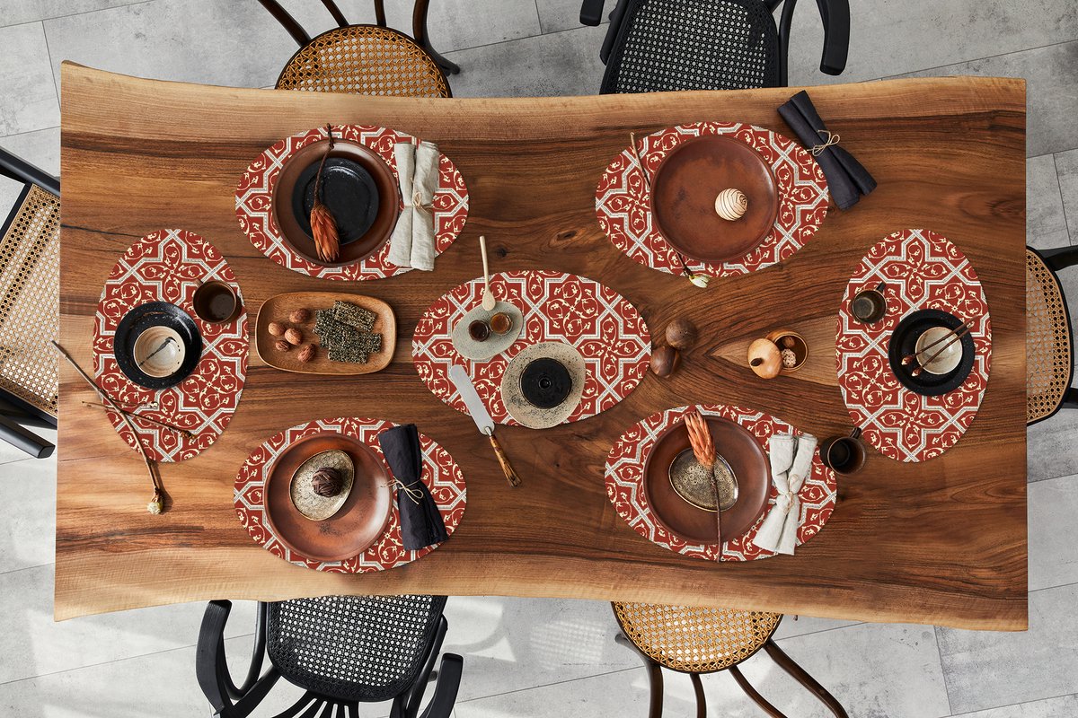 Placemats ovaal - Onderleggers - Ovale placemats - Patroon - Rood - Sterren - 8 stuks