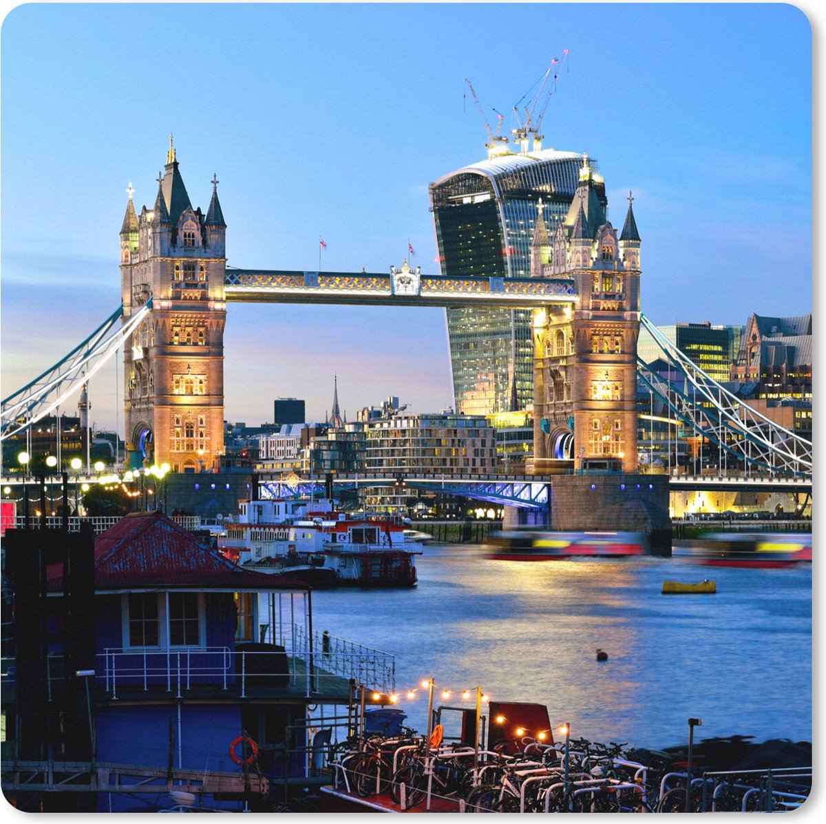 Muismat XXL 80x80 cm - Bureau onderlegger - Bureau mat Tower Bridge - Londen - Engeland - Bureaumat - Gaming mousepad xl - Bureaulegger groot - Computer deskmat