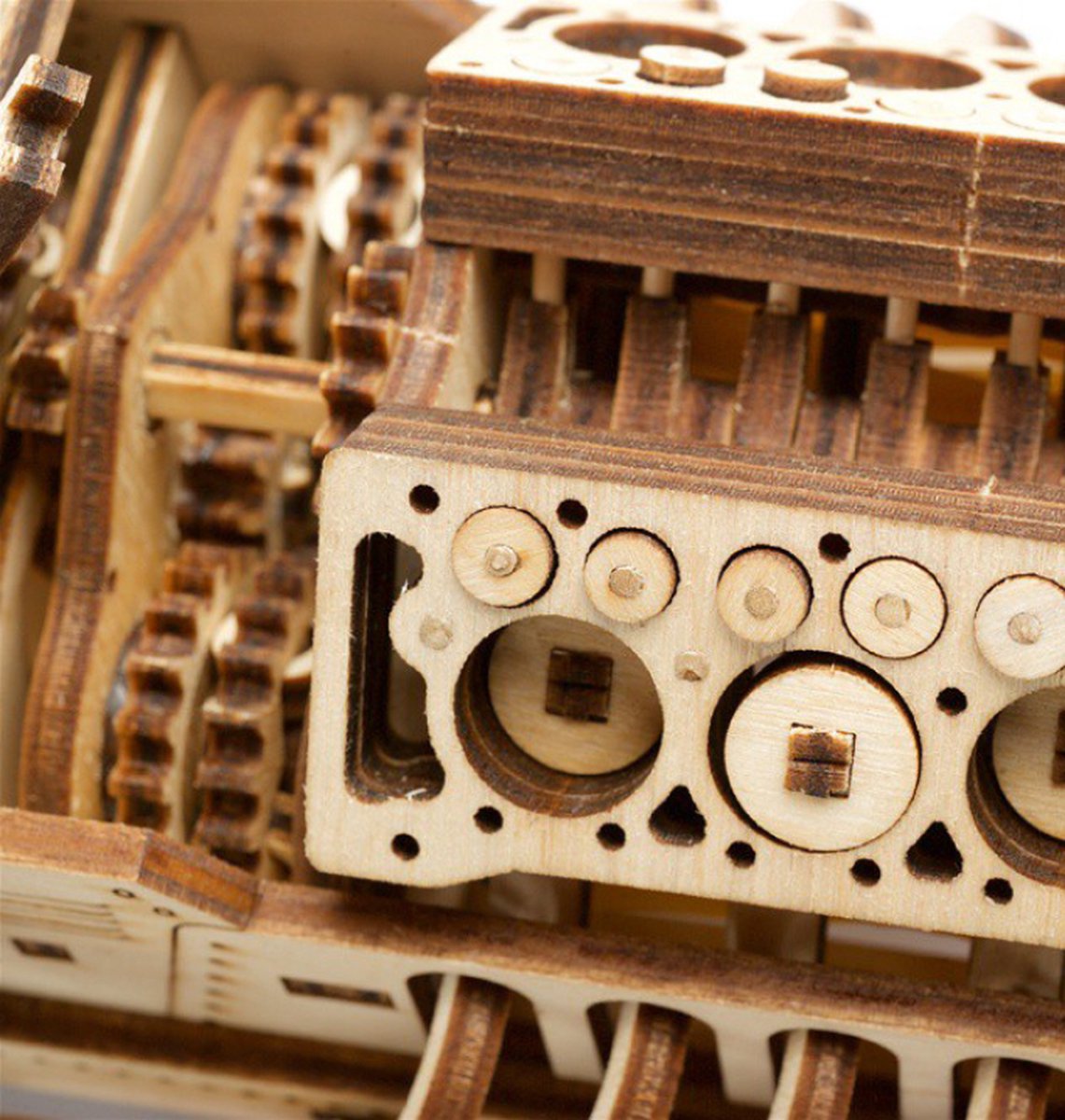 UGEARS Houten 3D Model - U-9 Grand Prix Car — afbeelding 16