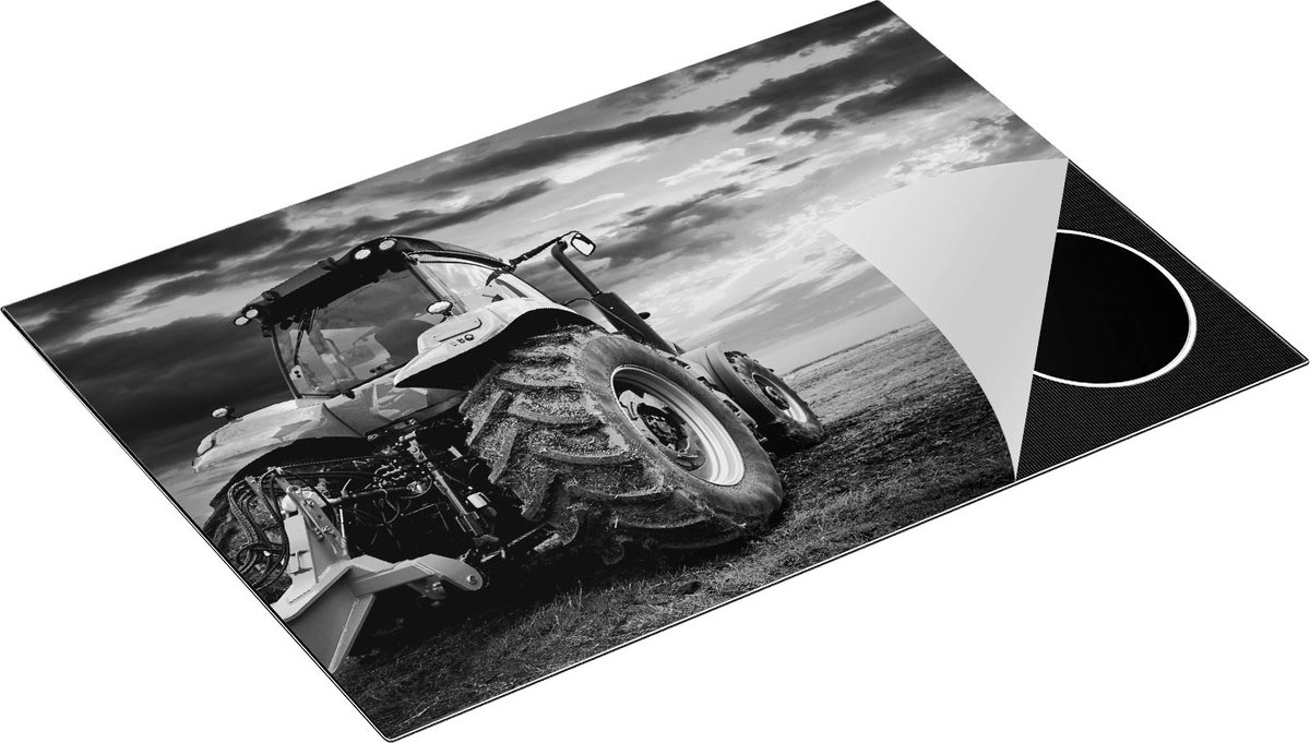 Chefcare Inductie Beschermer Tractor bij Zonsondergang - Trekker - Zwart Wit - 75x55 cm - Afdekplaat Inductie - Kookplaat Beschermer - Inductie Mat
