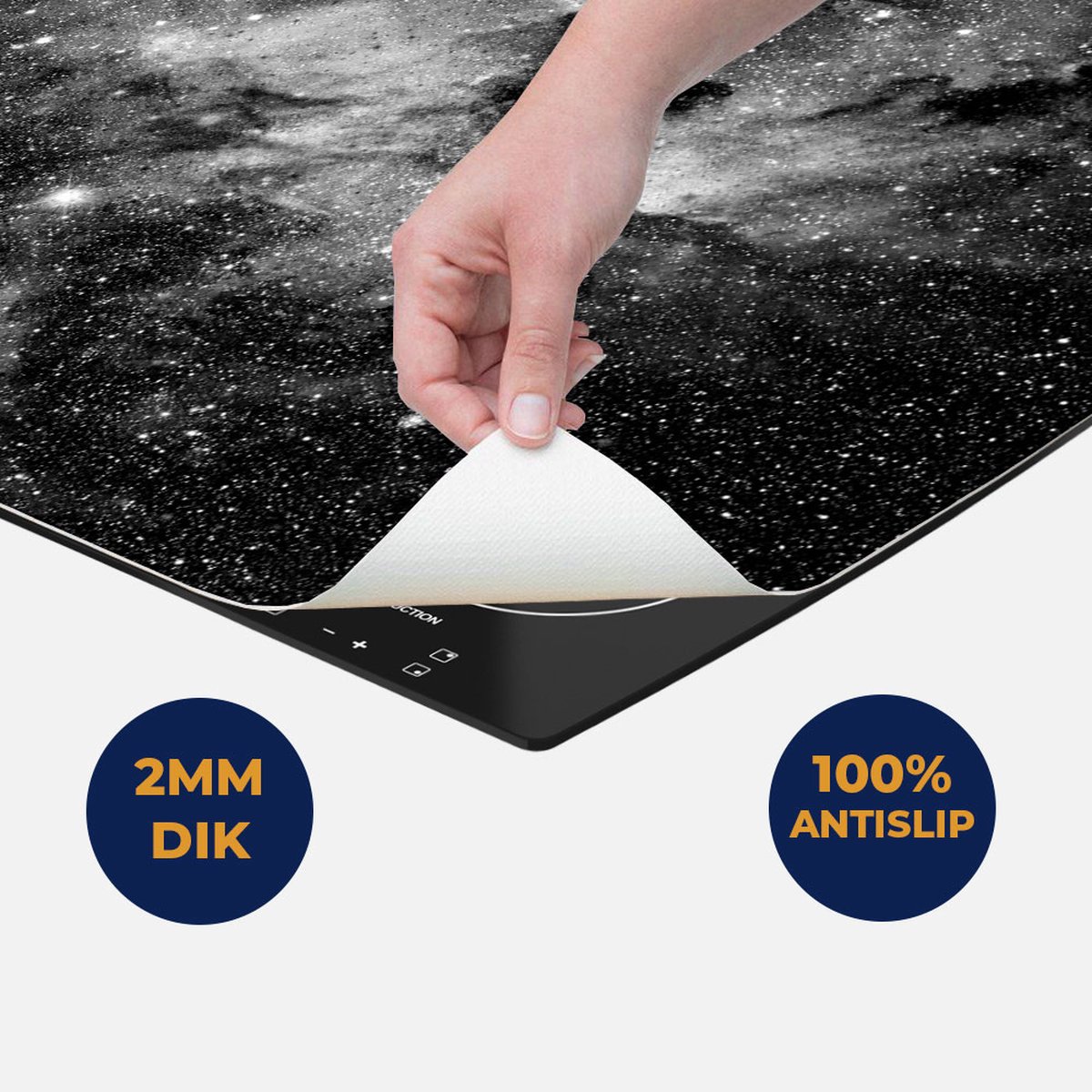 Chefcare Inductie Beschermer Sterrenstelsel in de Ruimte - Zwart Wit - 57,6x51,6 cm - Afdekplaat Inductie - Kookplaat Beschermer - Inductie Mat