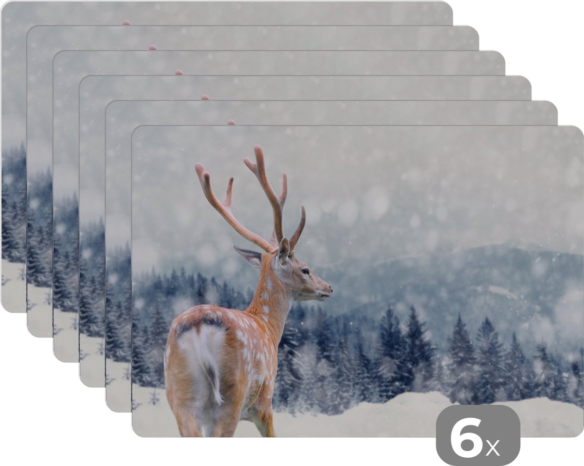 KitchenYeah - Placemats - Dieren - Hert - Sneeuw - Gewei - Keuken - Onderlegger - 45x30 cm - 6 stuks