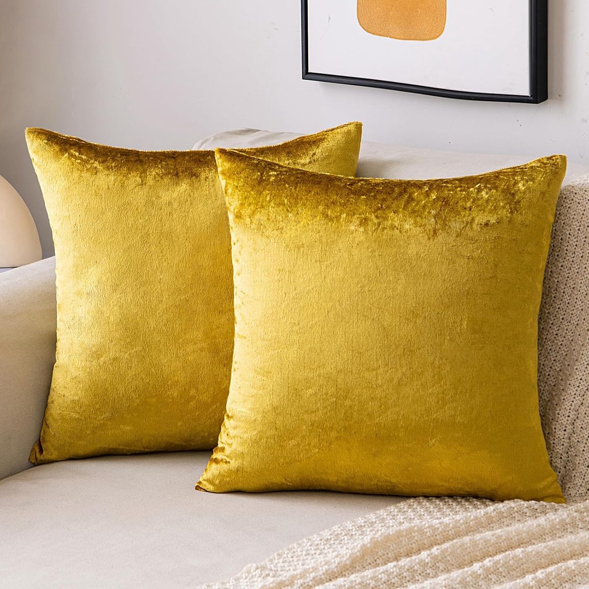 SnelShoppen - Luxe Velvet Kussenhoezen 50x50 cm Set van 2 - Gouden Decoratieve Kussens voor Bank en Slaapkamer met Verborgen Rits - Zacht en Comfortab