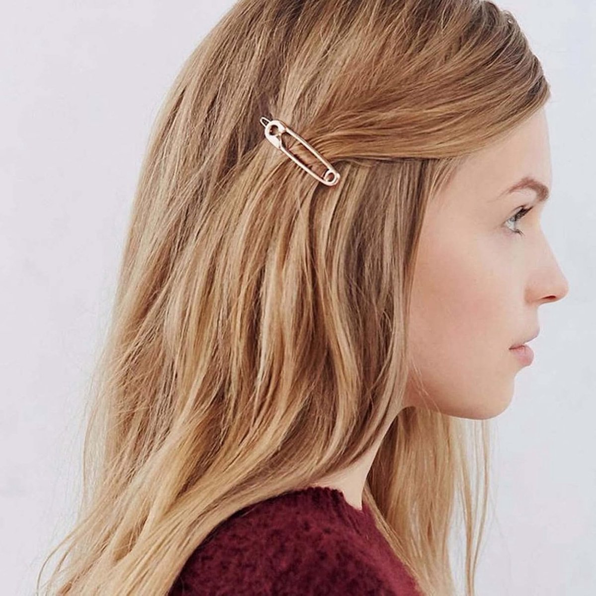 Haarspeld naaldvorm - goudkleurig - minimalistisch design - elegant haaraccessoire voor vrouwen - ShopVlot