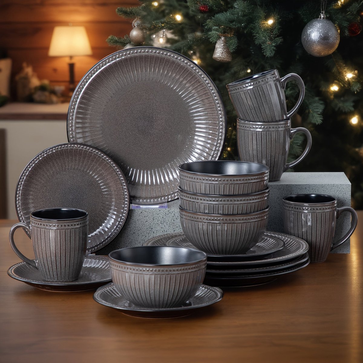 Home & Beyond® Servieset 16-Delig - Diner Servies voor 4 Personen - Bordenset met Kommen - Reliëf Vintage Uitstraling - Bruin en Grijs