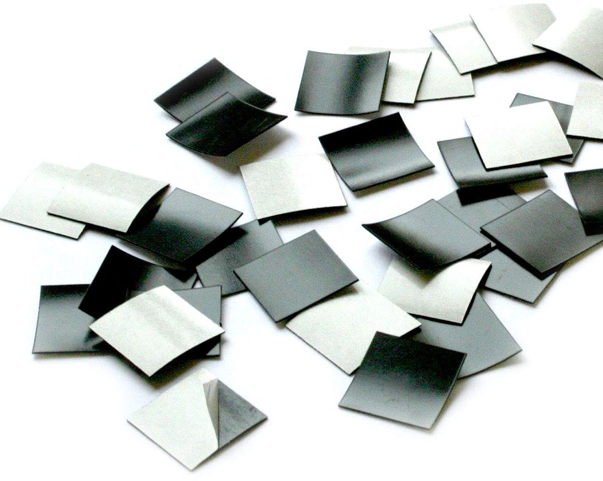 Solidchoice - Set van 100 Zelfklevende Magnetische Platen 2x2 cm