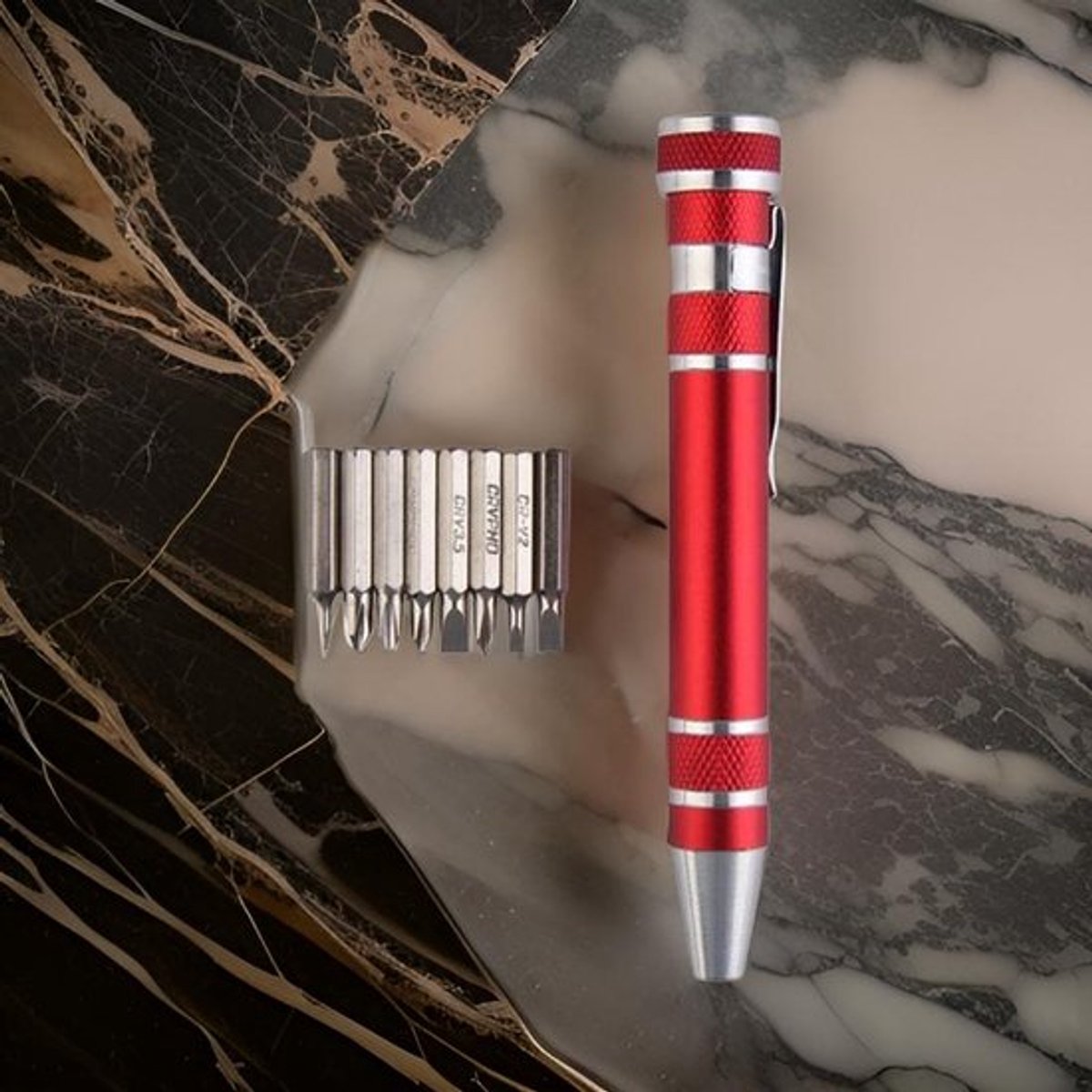 8-in-1 penvormige mini schroevendraaier, compact magnetisch precisiegereedschap voor klein onderhoud en reparaties