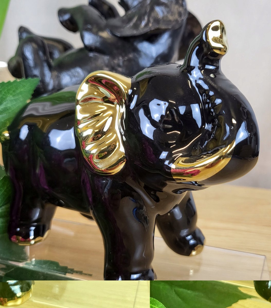 Zwarte Gouden Olifant Figuur - Geluk & Welvaart