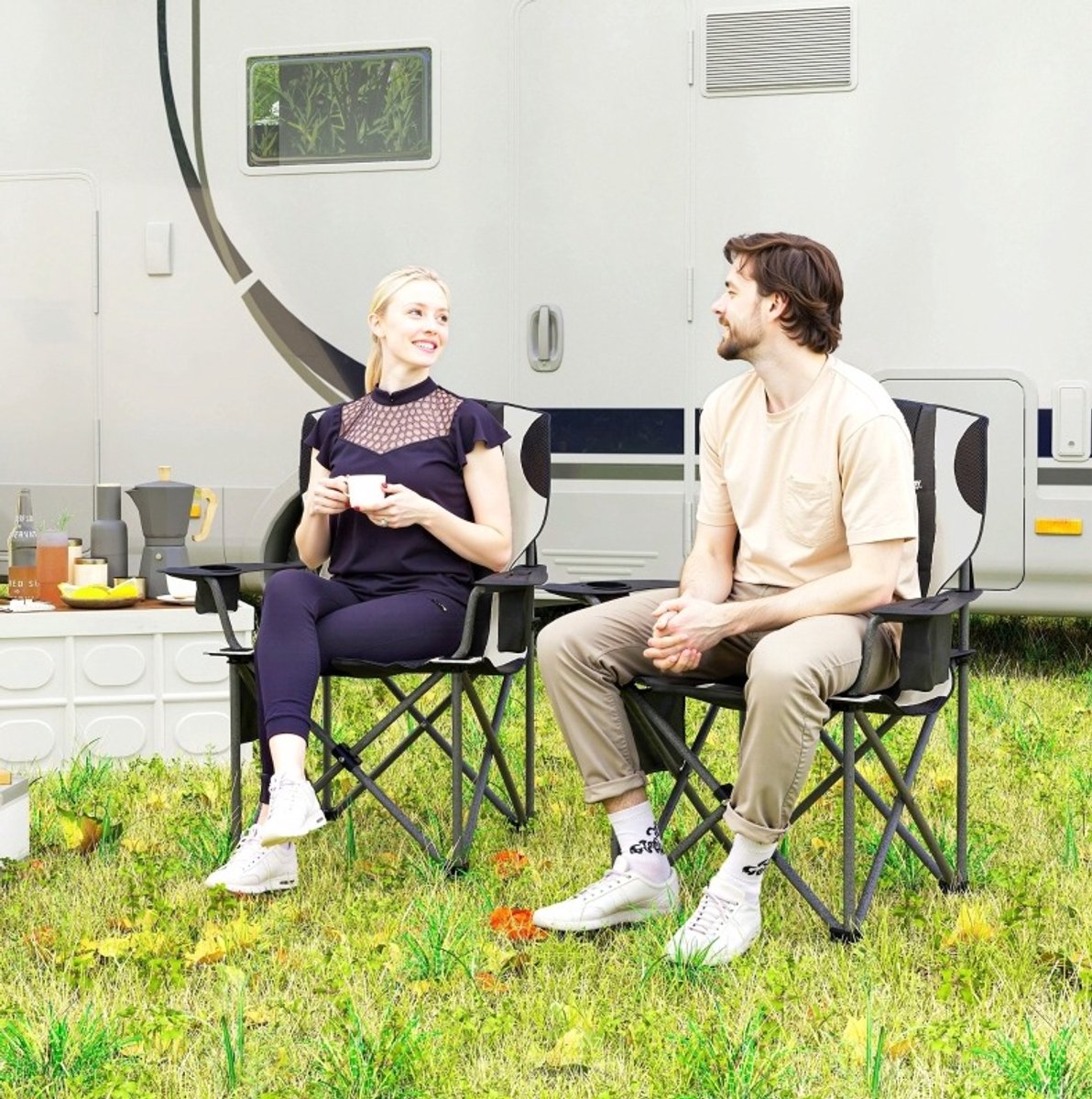 MODENUIT Campingstoel 94 x 62 x 100 cm - Inklapbaar Met Hoofdsteun En Bekerhouder - Camping - Metaal Zwart