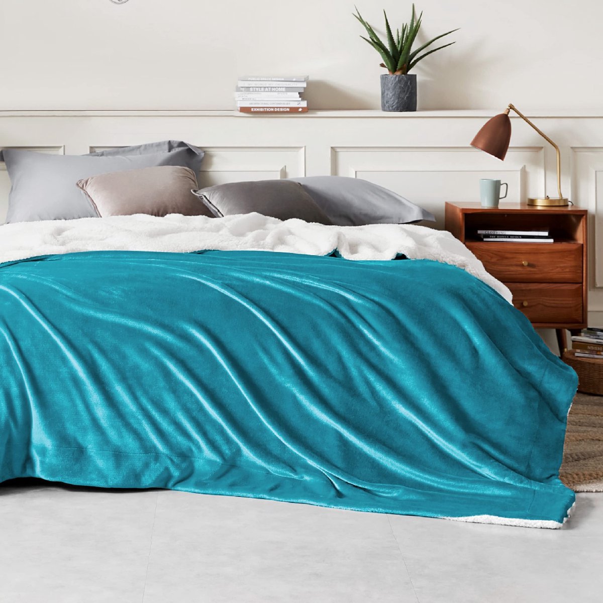Omgoods- Knuffeldeken Elektrisch - Warme Sherpa Deken - XXL 220 x 240 cm - Dikke Plaid - Comfortabel voor Volwassenen - Luxe en Pluizig - Fleece Deken