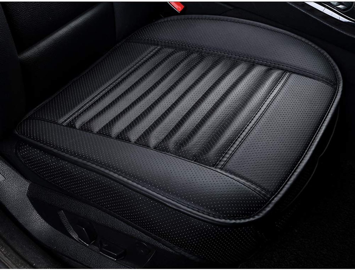 Famanu – PU leren autostoelhoes voor de voorstoel, ademende autostoelbeschermer met bamboehoutskool, universele pasvorm voor 95% van auto’s, 52 × 51 cm, zwart