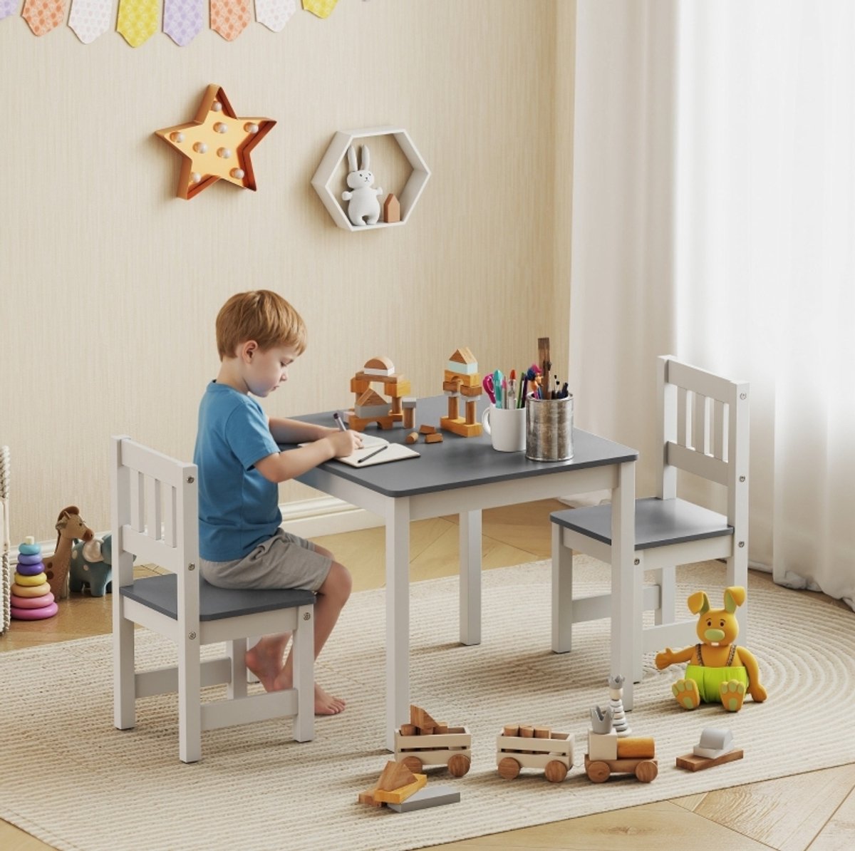 REDOM - Kindertisch en stoelen - 3-delige set - Met 2 stoelen - Afgeronde hoeken en stevige poten - Voor spelen en leren - Hout - 56 x 52 x 53 cm