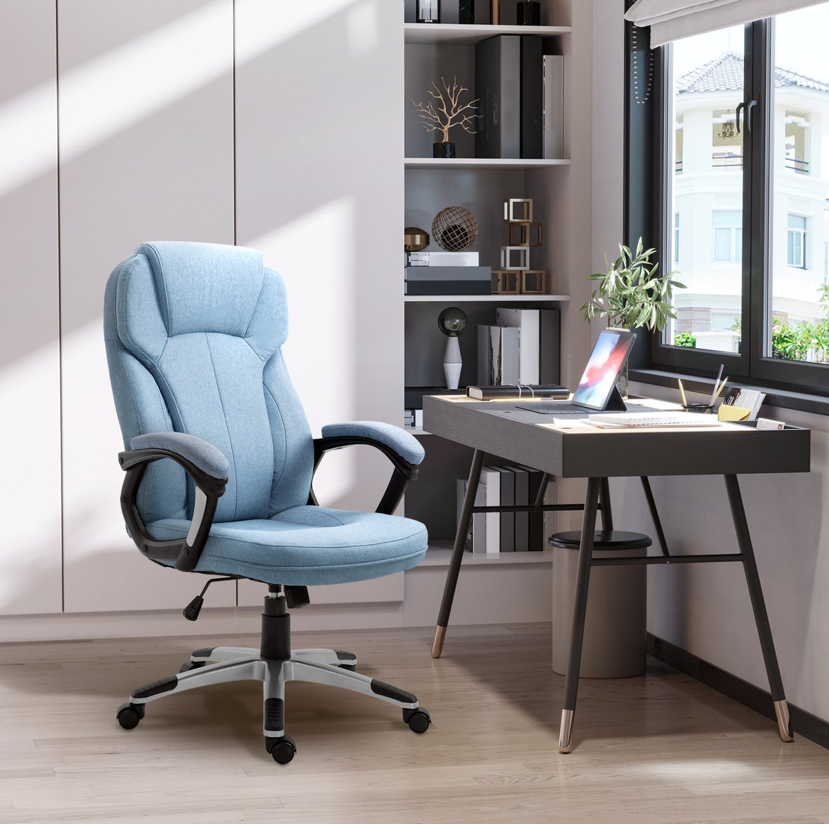 MEUNIQ Bureaustoel ergonomisch hoogteverstelbaar 66 x 75 x 110-120 cm met hoge rugleuning, vaste armleuningen, 360° draaibaar en wielen, lichtblauw