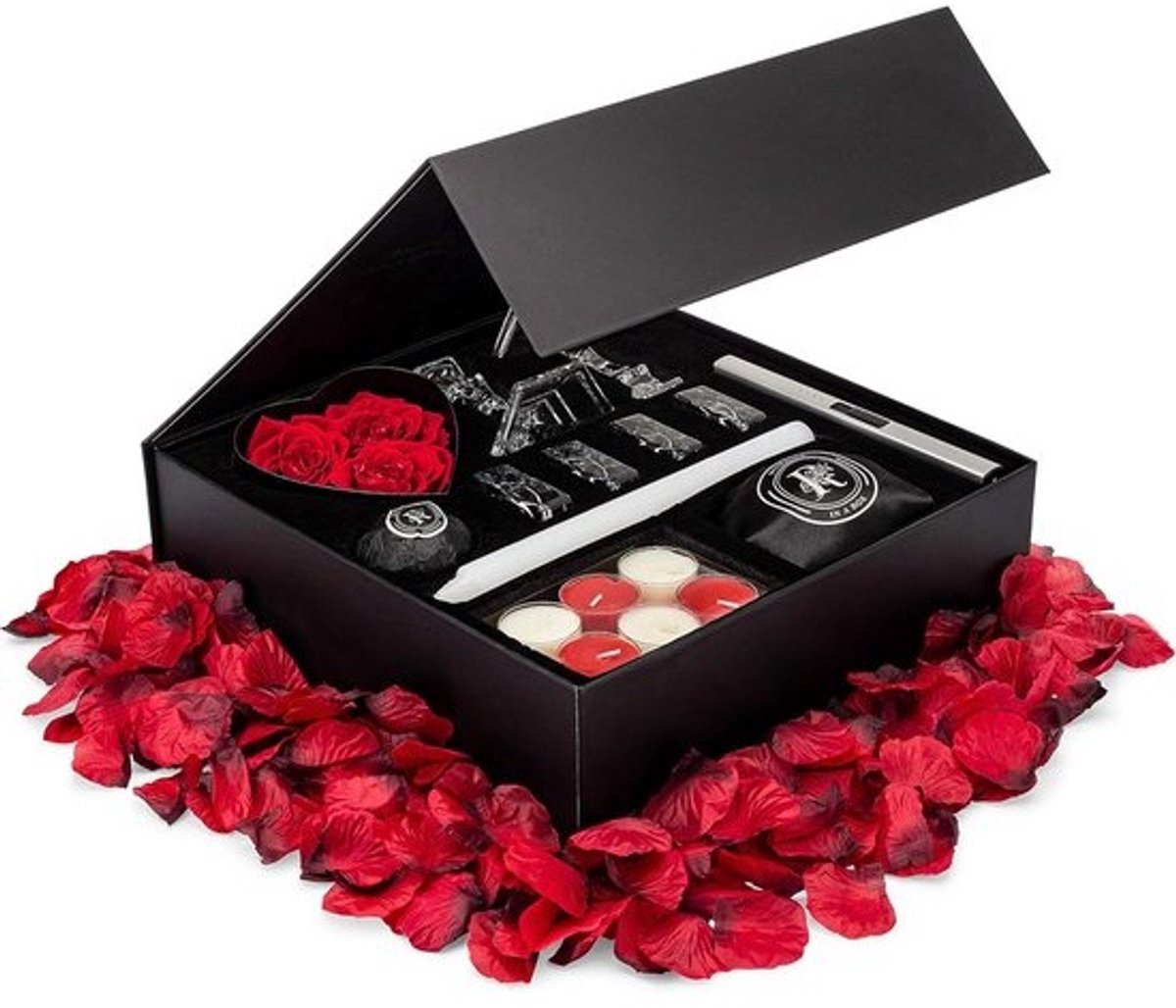 Romantische Cadeaubox met Decoraties voor een Speciale Nacht