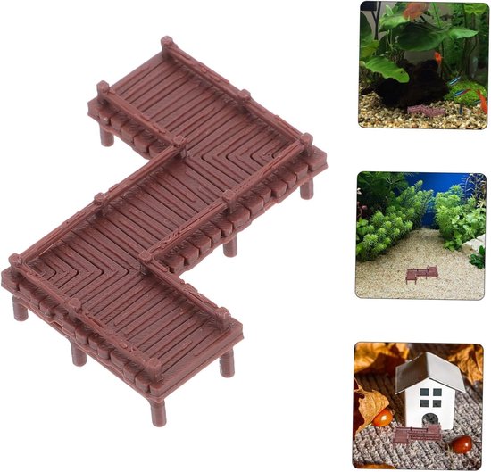 Bruine miniatuur houten loopbrug voor aquaria en kleine landschappen, getoond in diverse settings.