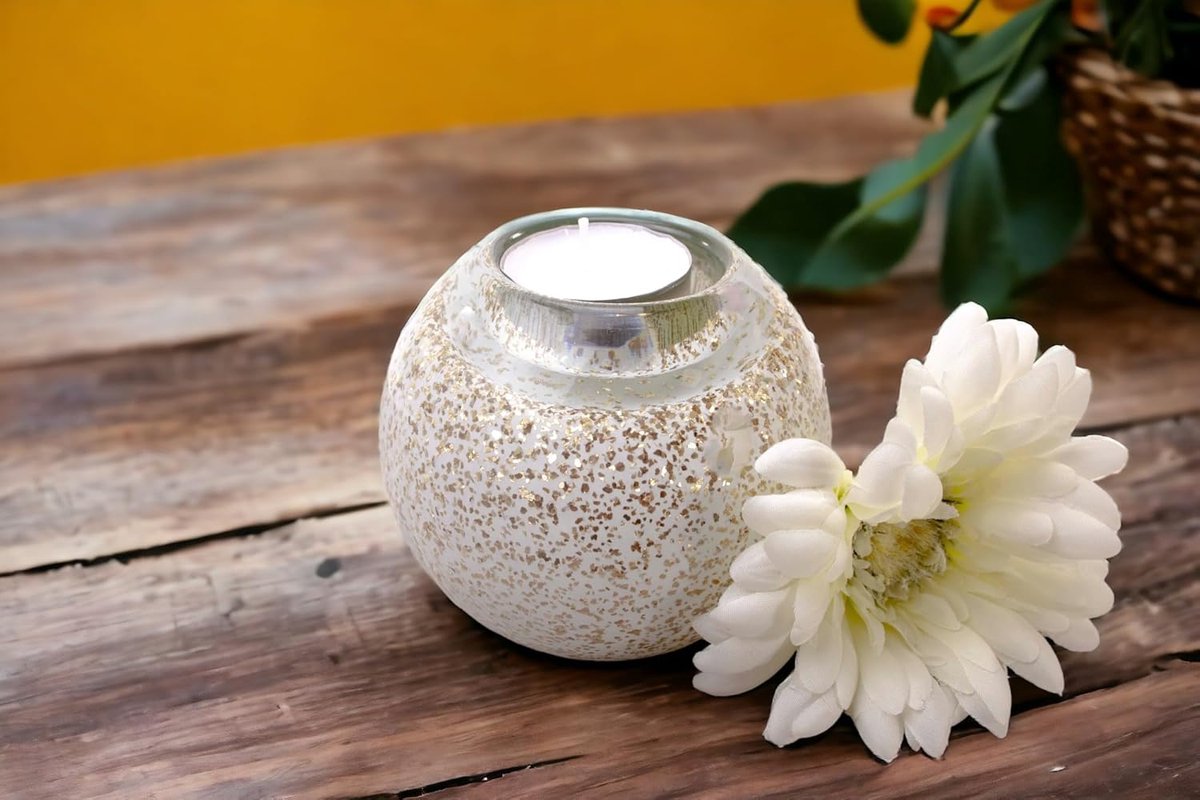 SnelShoppen - Mini Urn Tealight Holder - Wit & Goud - Dieren Urn - Kat Urn - Hond Urn - Urn voor As - Handgemaakt Glas - Herinnering - Souvenir