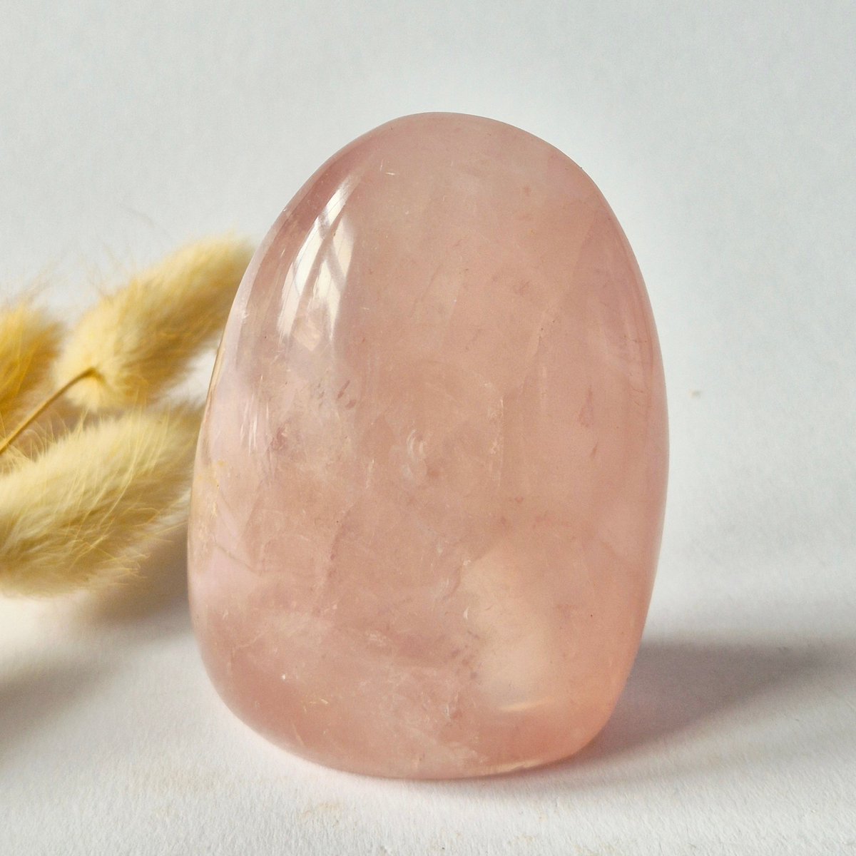 Premium Madagaskar Rozenkwarts Freeform – Gepolijste Edelsteen