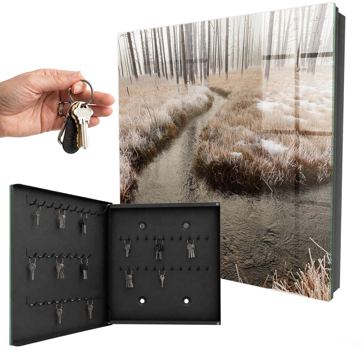 WallMuralia - Sleutelkast - 30x30x5 cm - met 50 haken - Winterrivier Sleutelkastje Industrieel - Wit Sleutelbox - Linksopenend - Zwart interieur
