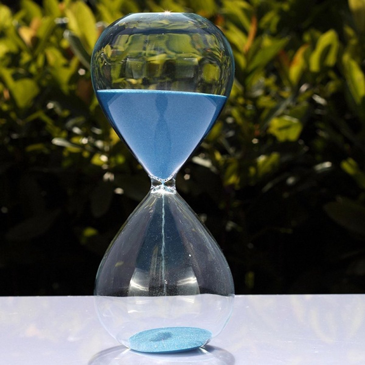 Omgoods - Grote Kleurige Zandloper - Decoratieve Tijdmeter voor Thuis en Kantoor