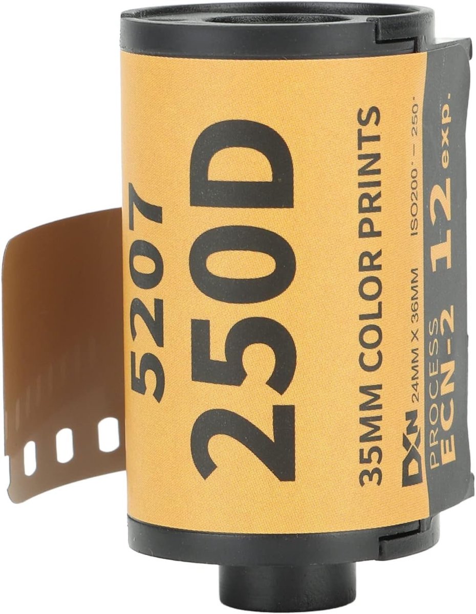 Professionele 35 mm kleurafdrukfilm met hoge resolutie en breed belichtingsbereik voor 135 camera's (12 opnames)