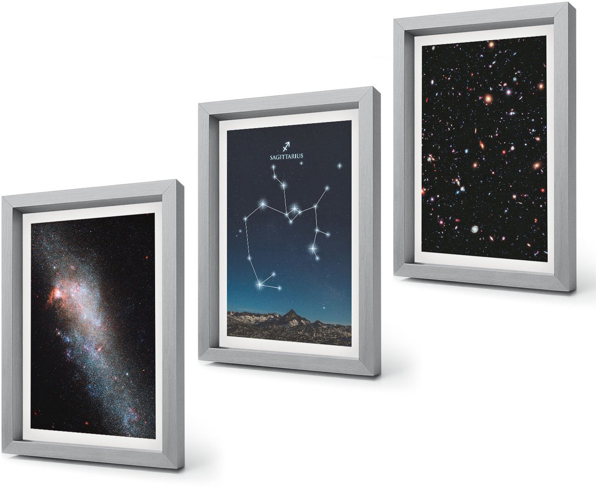 Coloray 4-Delige Schilderij Set - Sterrenbeelden en de kosmos: het sterrenbeeld Boogschutter - 20 x 30 cm - Decoratieve Schilderijen - Wanddecoratie - Hal - Interieur Decoratie Zilveren lijst