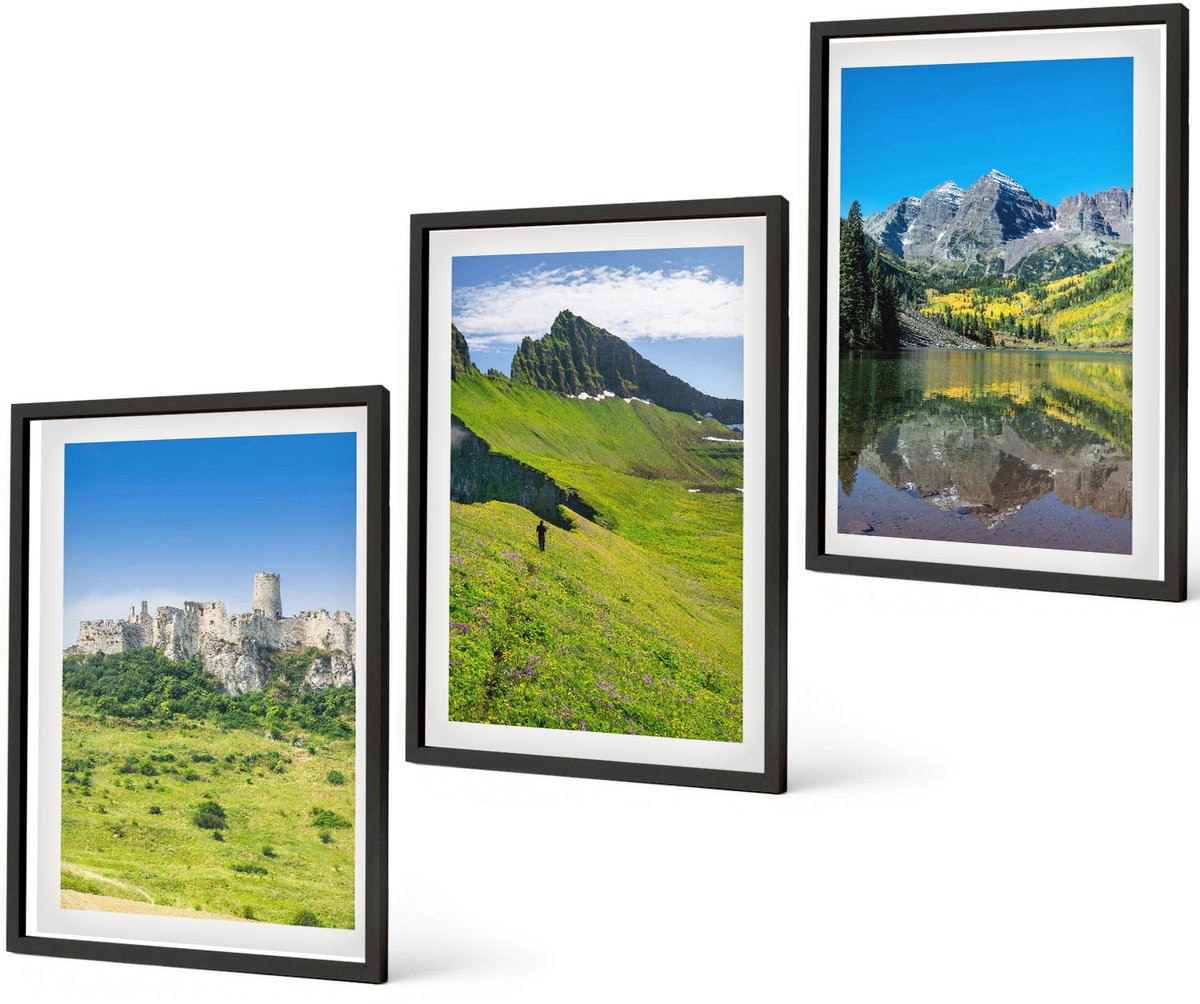 Coloray 3-Delige Schilderij Set - Groene Heuvels Met Een Kasteel En Berglandschappen - 40 x 60 cm - Moderne Wanddecoratie - Slaapkamer - Stijlvolle Muurdecoratie